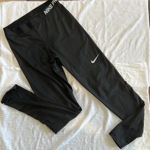 Nike Pro full length leggings - size medium